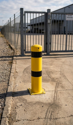 Preview: Rammschutzpoller mit Fußplatte